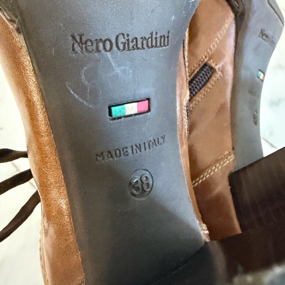 Nero Giardini Italian Leather Brown Chunky Heel Ankle Boot euro 38 US 7.5-8 EUC - Picture 11 of 12